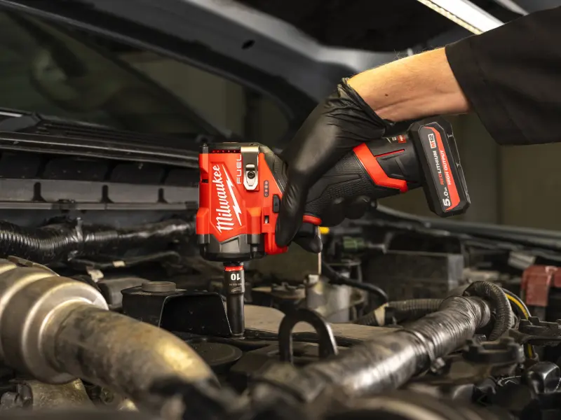 Sada aku nářadí Milwaukee M12 FPD2-602X a M12 FCIWF12G3-0, 2x aku M12 B6 + C12 C + kufr, 4933479870-SET (MI4933479860-SET2)