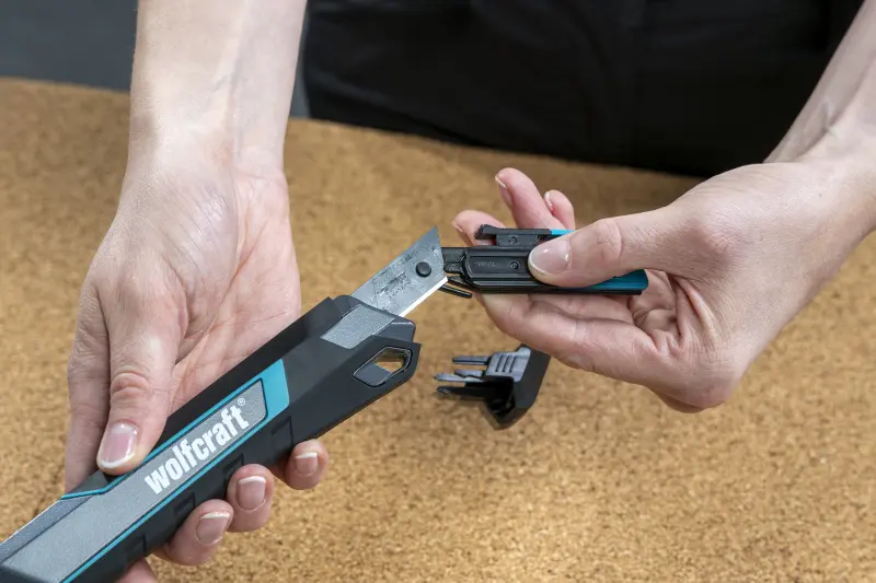 Nůž s odlamovací čepelí Wolfcraft PRO SAFETY, 18 mm, L/P 4290000 (WOLF4290000)