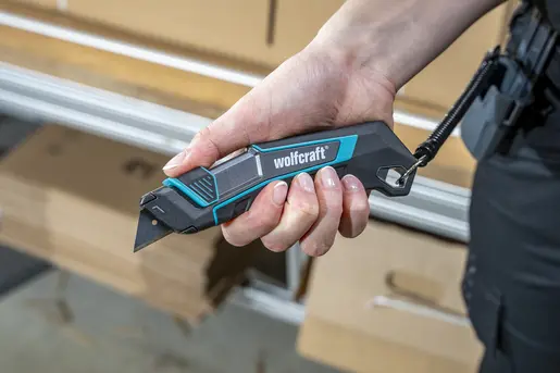 Wolfcraft nůž s trapézovou čepelí PRO SAFETY s pouzdrem (WOLF4292000)