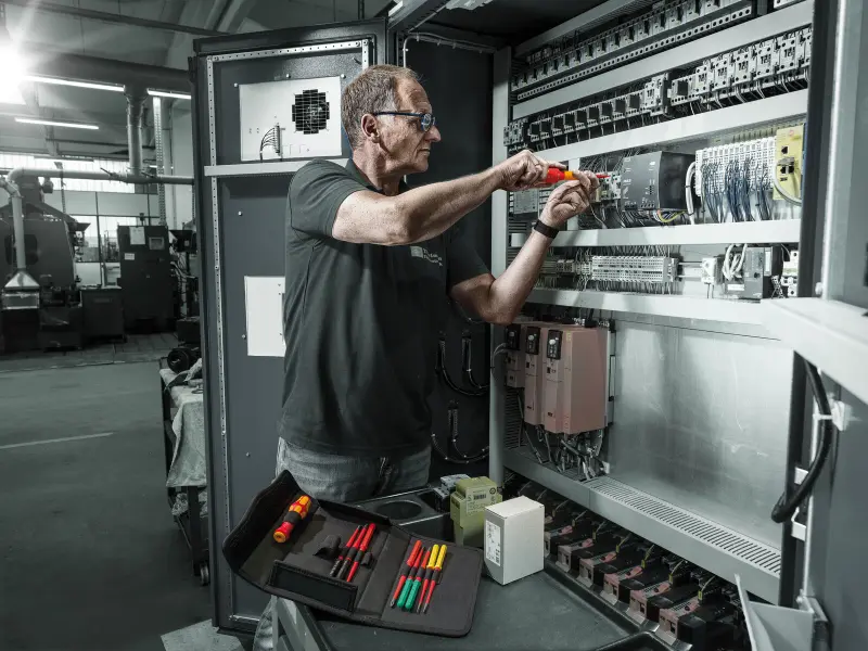 Wera 006634 Náradie pre skrutkové spoje rozvádzačov regulácia otáčok Kraftform Kompakt VDE Safe-Torque Basic 1 - 11 dielov (W05006634001)