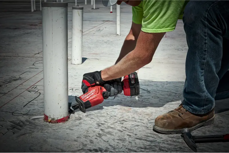 Aku šavlová pila na kov Milwaukee M18 FHZ-0X HACKZALL, bez aku, s kufrem, 4933500565