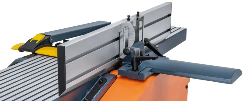 Hobľovka s prieťahom  FS 260 s odsávaním / 230 V