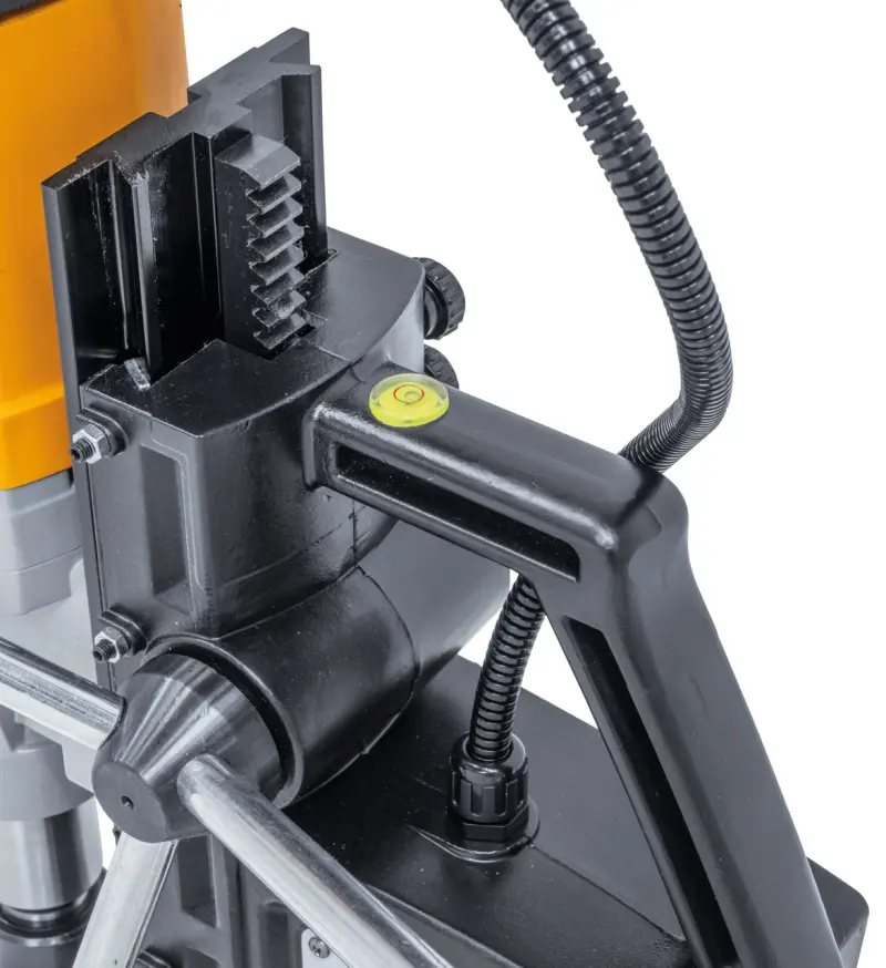 Magnetická jadrová vŕtačka MBM 80 V