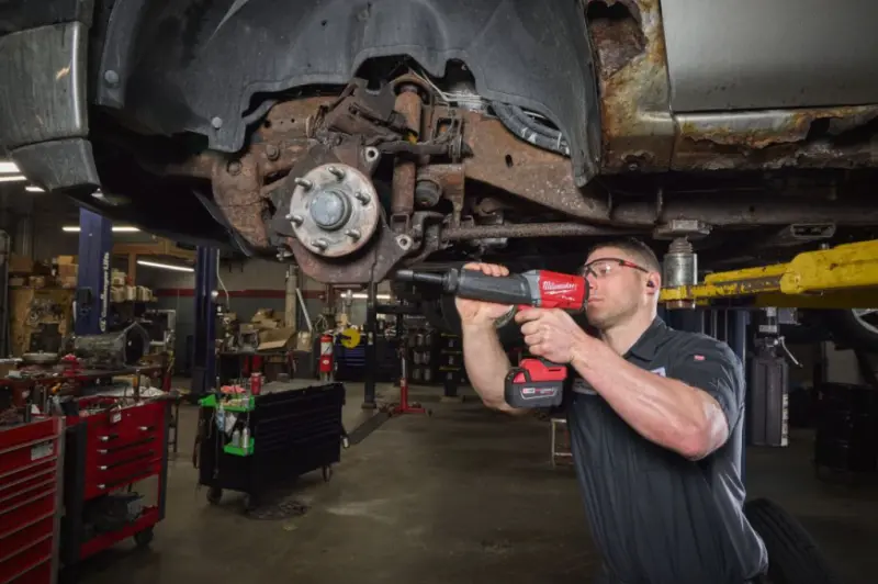 Aku sekací kladivo Milwaukee M18 FCH-501HX STRIKER, 1x aku M18 HB5-CR + M12-18 FC + kufr, 4933498203