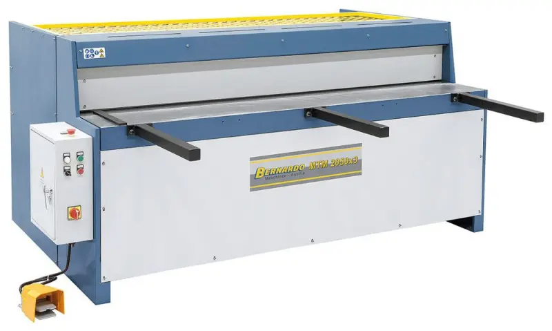 Tabulové nůžky Bernardo MTM 2050 x 3 s manuálním dorazem (BER061911XL)