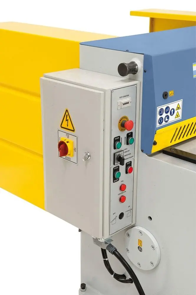 Tabulové nůžky Bernardo MTA 1560 x 3 s manuálním dorazem (BER061947BXL)