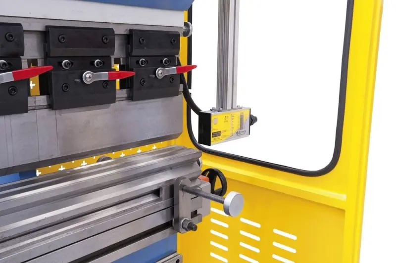 Hydraulický ohraňovací lis Bernardo APH 3200 x 125 (BER061959XL)