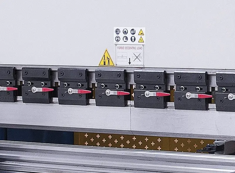 Hydraulický ohraňovací lis Bernardo APH 3200 x 125 (BER061959XL)