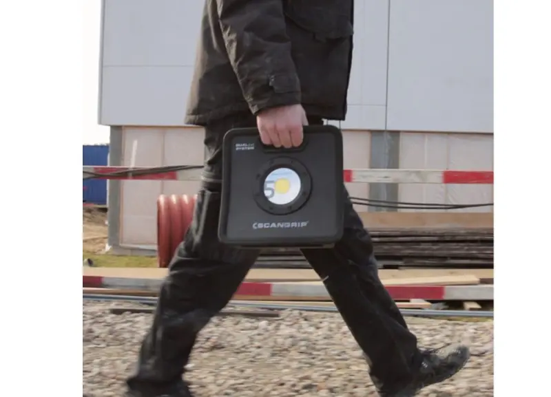 Univerzální pracovní COB LED světlo Scangrip NOVA 5K C+R (DATSCAN3544325)