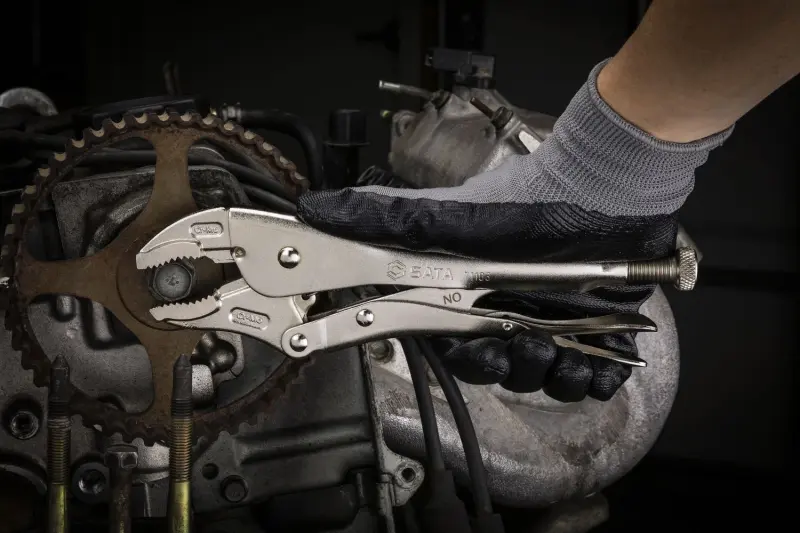 Samosvorné upínací kleště Grip 224 mm SATA ST71203ST rovné (SATAST71203ST)