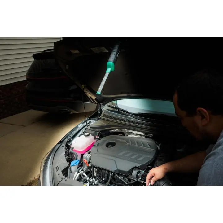 51861-sat-st90608-img-inuse-03