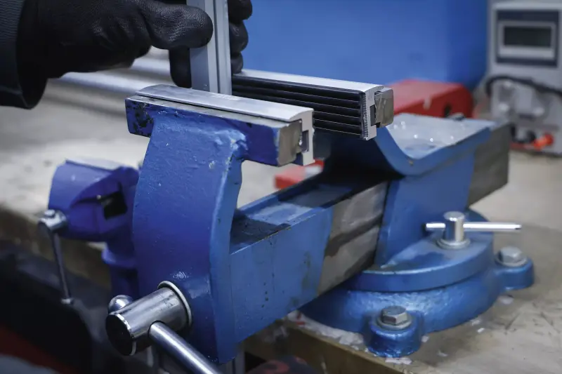 Ochranné čelisti pro svěrák 150 mm BGS103045, hliníkové (Sada 2 díly) (BGS103045)