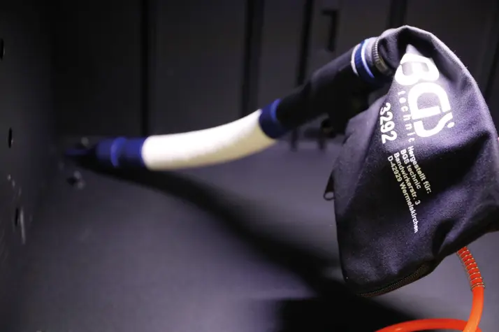 Pneumatická sací/ofukovací pistole BGS103292 Přepínatelná - 9dílná (BGS103292)