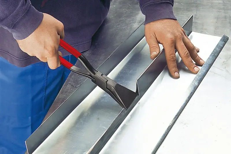Klempířské falcovací kleště Bessey D35-60-P zahnuté (BES D35-60-P)