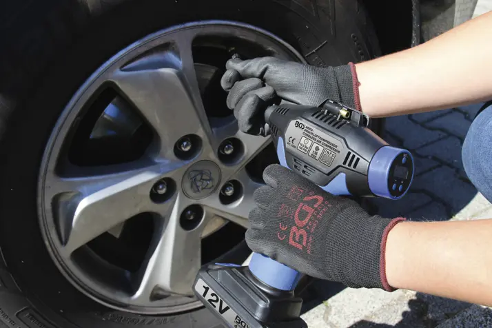 Aku kompresor BGS 3380, max. tlak 10,3 bar, Aku 12 V + nabíječka, 3380 (BGS103380)