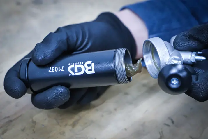 Malý mazací lis 85 cm3 BGS 1071037 (BGS1071037)