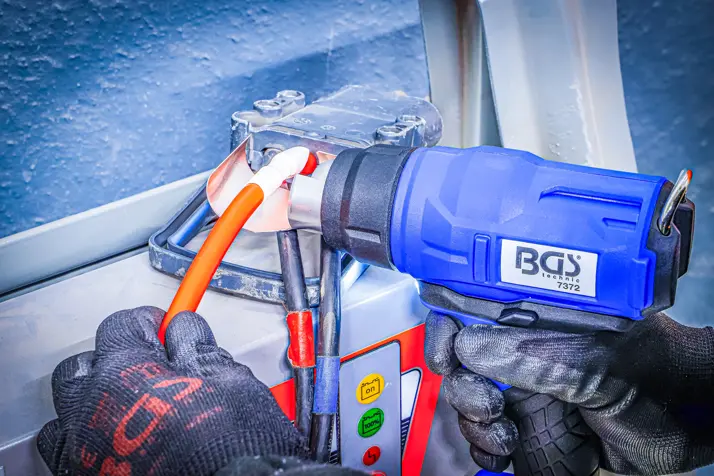 Aku horkovzdušná pistole BGS Technic BGS7372, až 550°C, 200 l/min, bez Aku, 7372 (BGS107372)