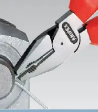  silné zovretie kombinačiek 